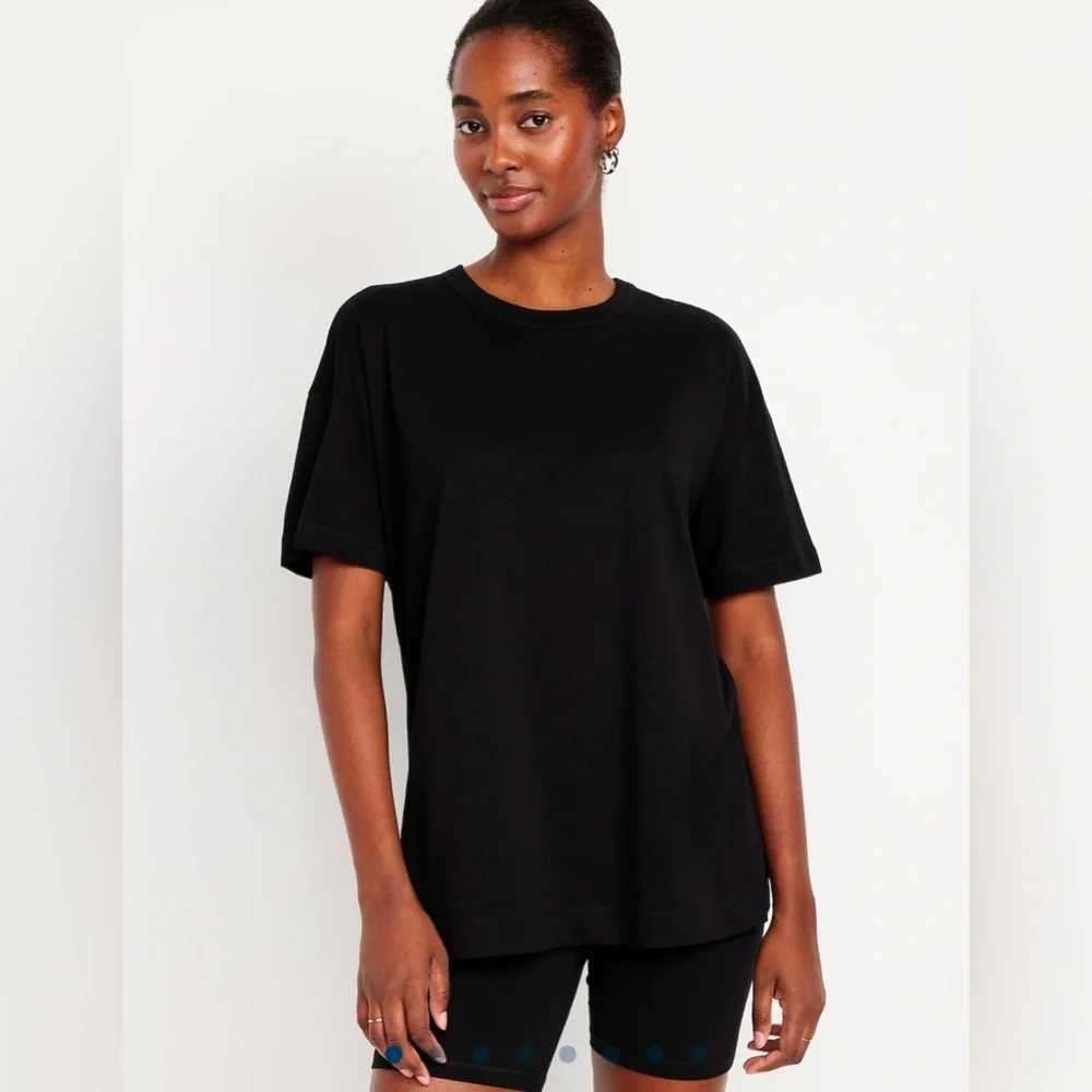 🆕 Old Navy Women's Oversized EveryWear Tunic T-Shirt Short Sleeve Black S 4-6 - Picture 1 of 16